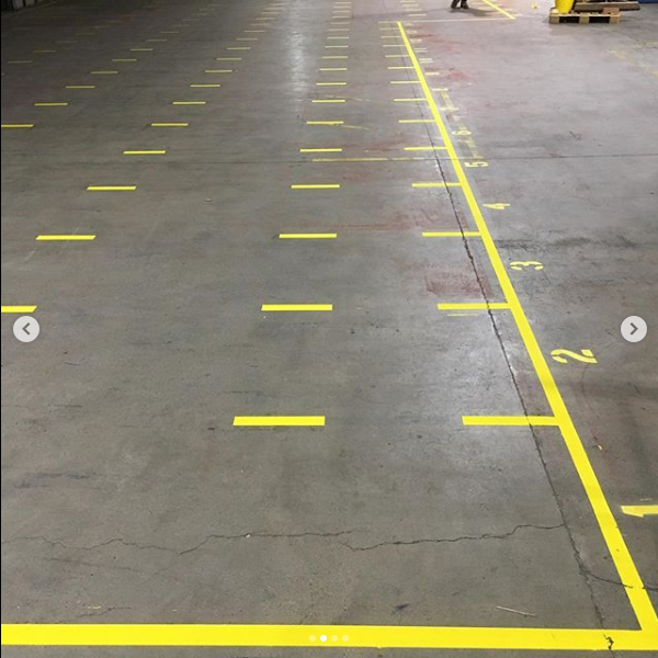 Demarcation in epoxy resin paint