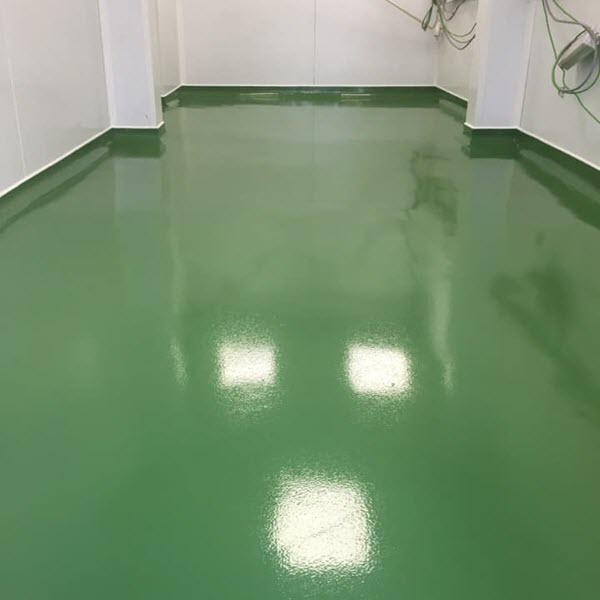 Level floor with flowcrete self smoothing resin flooring system, Suffolk food production plant